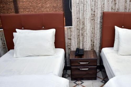 Diplomat Inn การาจี ภายนอก รูปภาพ