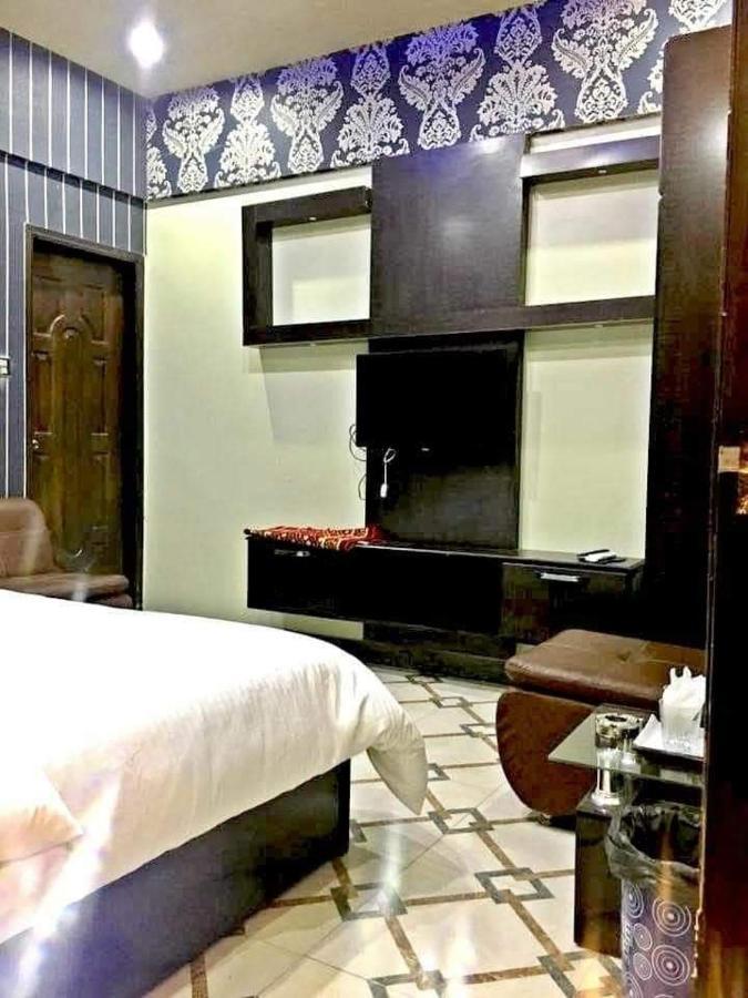 Diplomat Inn การาจี ภายนอก รูปภาพ